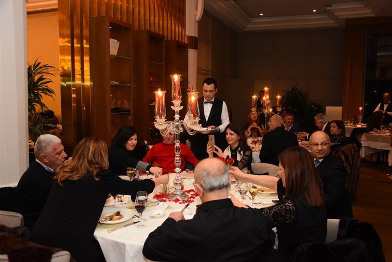 Valentines' with Stephany Khoury & Stephany Fikany